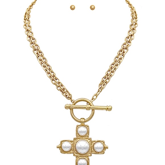 Layered Cross & Pearl Necklace Set - Picture 3 of 4
